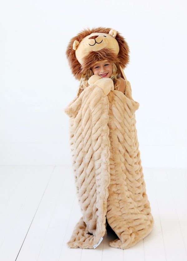 Huggable Lion Online